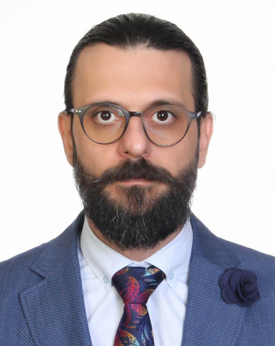 یحیی منصورموید