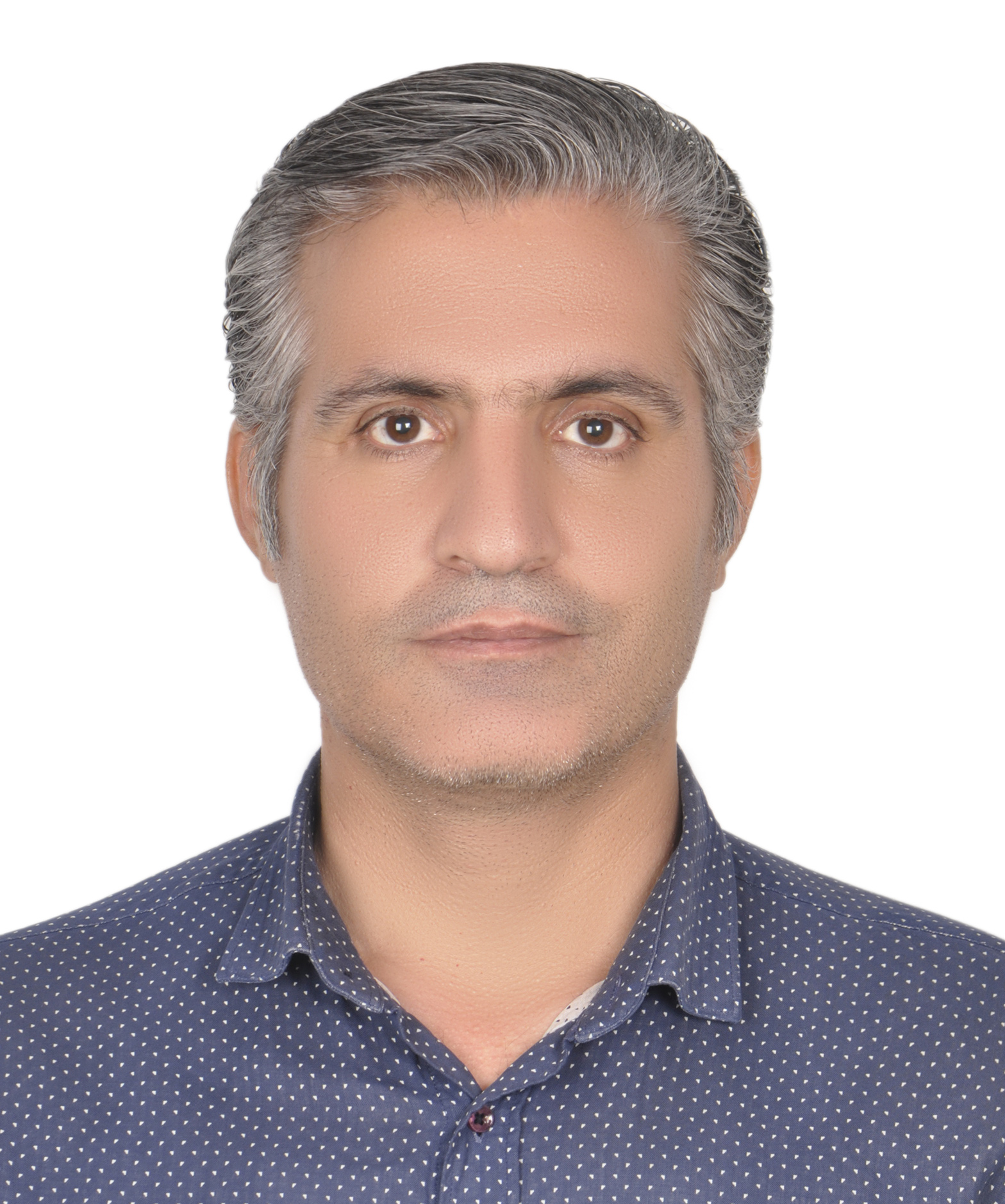 فرهاد کیانی